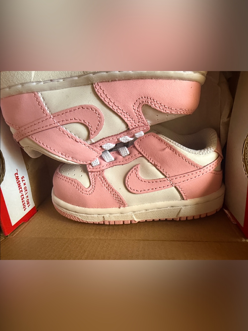 Nike Kids Low-Top Sneakers in Pink and Cream
